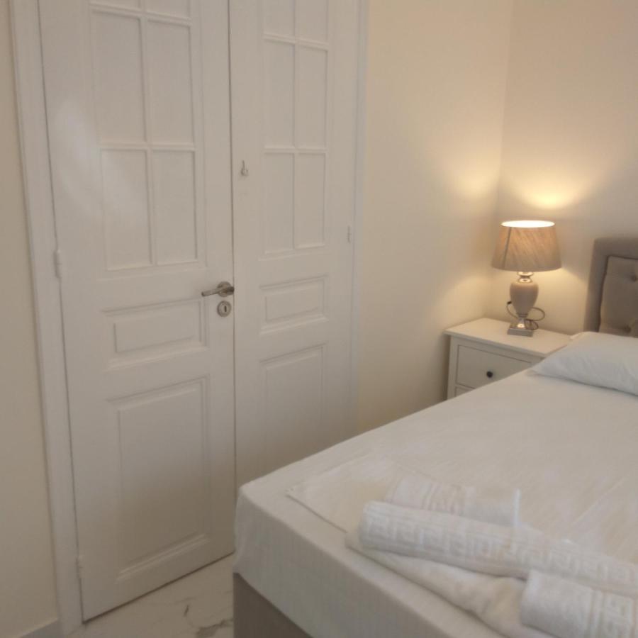 Athens City Center Luxury Suites Экстерьер фото
